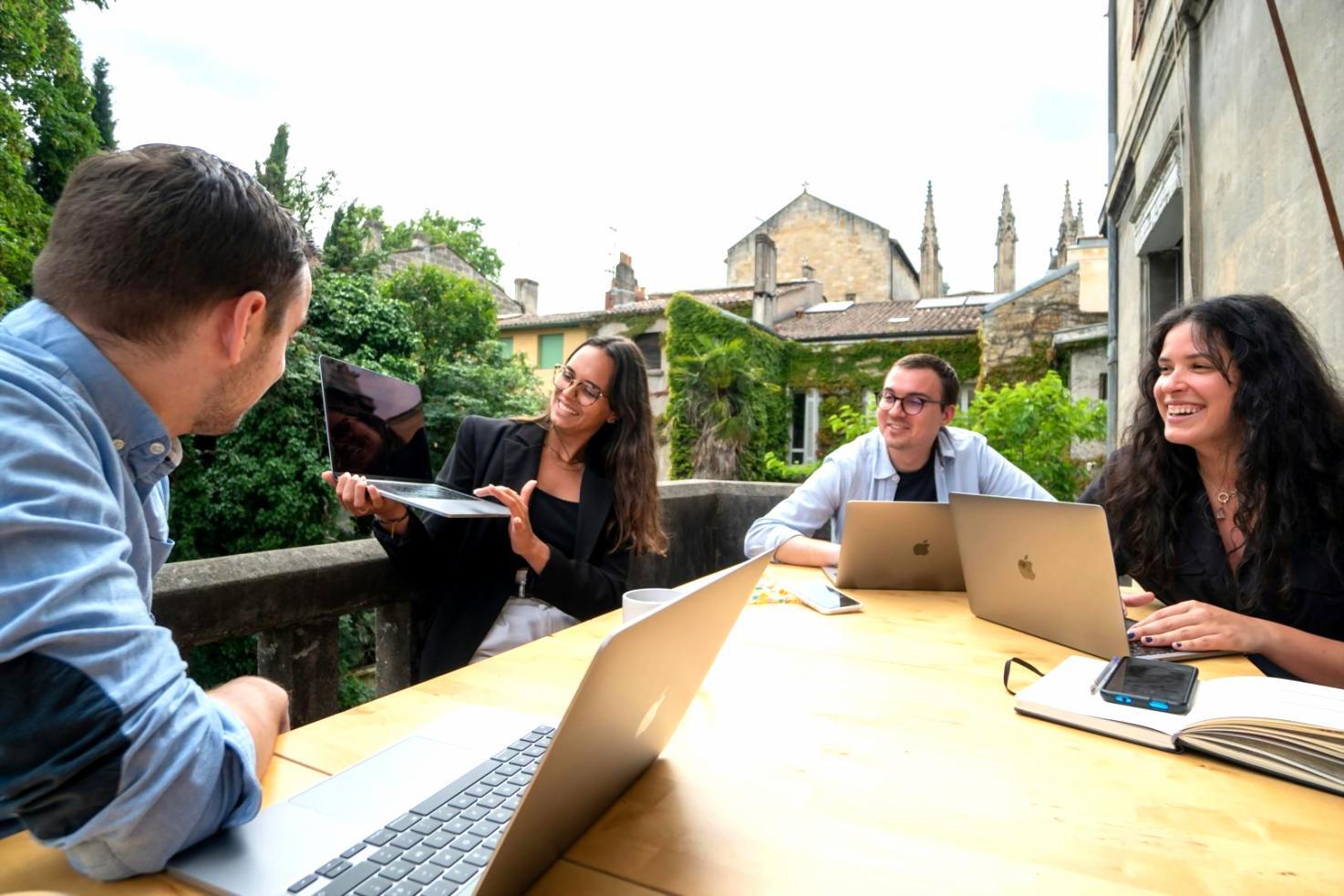 Planificación financiera en dispositivo móvil